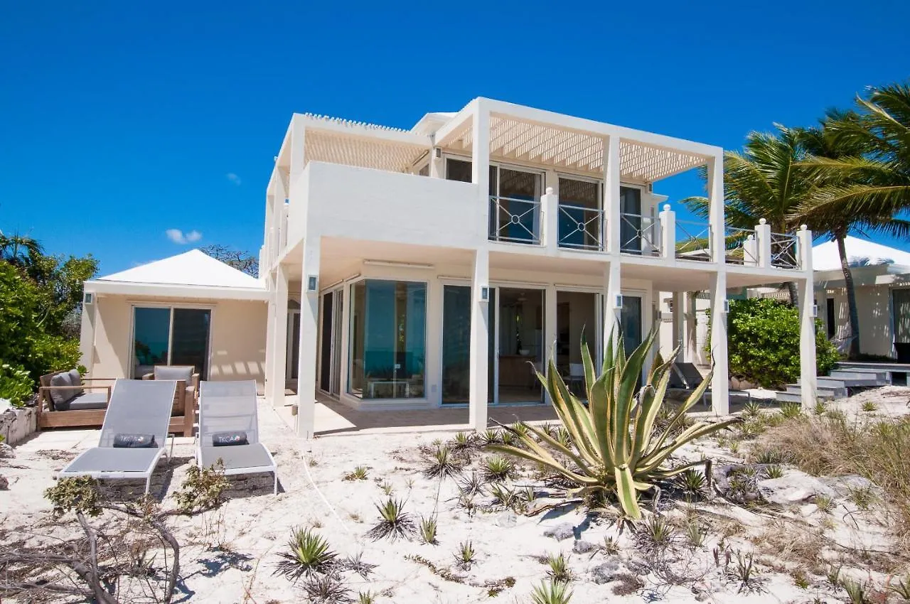 Vakantiehuis Aqua Del Rose 2 Bedroom Beachfront Cottage Long Bay Turks en Caicos Eilanden
